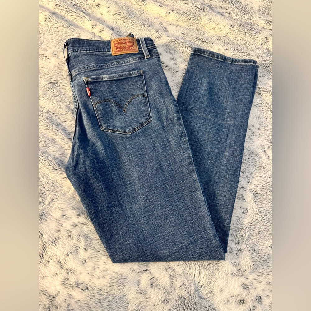 Levi’s 312 Shaping Slim Blue Jeans size 30